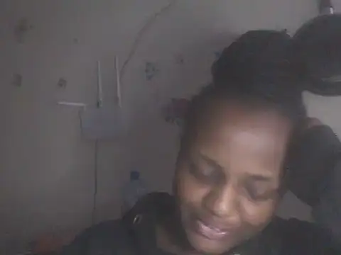 Snapshot of sexxy_Tih chatting on July 8, 2026, 1:01 pm sexxy Tih online show from July 8, 2026, 1:01 pm