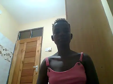 hotnshyy online show from July 7, 2026, 6:11 pm