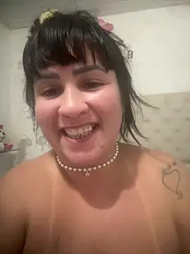 Snapshot of moranquinho chatting on July 10, 2026, 12:10 am moranquinho online show from July 10, 2026, 12:10 am