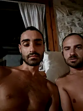TwoHotGaysX online show from July 9, 2026, 10:31 pm