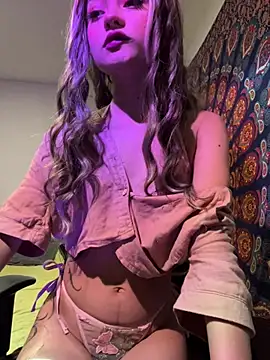 Aiko Moon  online show from July 12, 2026, 3:29 am