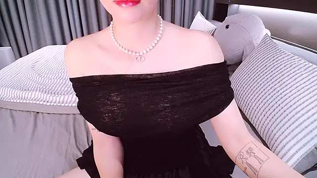 SungkyunnKwan online show from November 5, 2025, 1:09 am