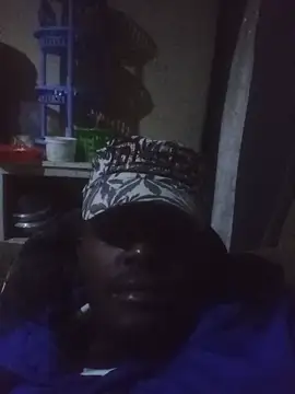 Snapshot of Toti_001 chatting on July 18, 2026, 9:12 pm Toti 001 online show from July 18, 2026, 9:12 pm