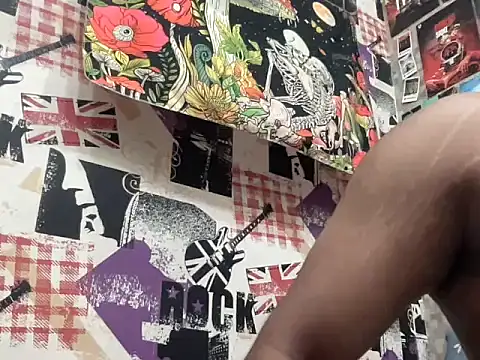 sexy delhi boy online show from July 13, 2026, 5:07 am
