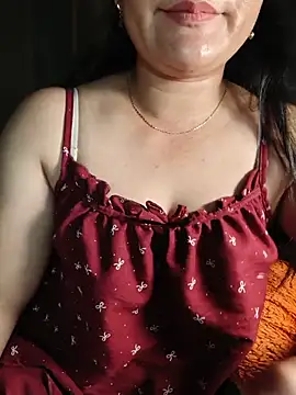 Nganquynh 2k2 online show from July 13, 2026, 1:54 pm