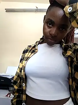 kemmy sweet online show from July 13, 2026, 1:10 pm