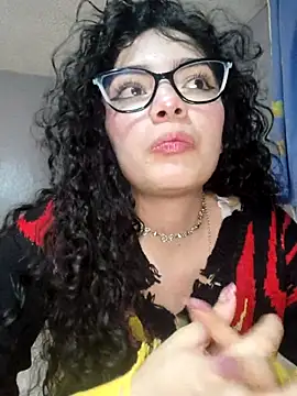 laura mon online show from August 7, 2026, 2:17 am