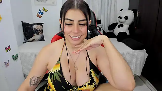 Snapshot of lucy007_ chatting on April 17, 2026, 1:30 am lucy007 online show from April 17, 2026, 1:30 am