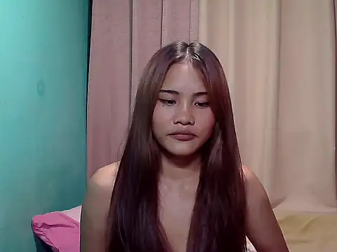 morenapinay beauty online show from July 15, 2026, 12:01 pm