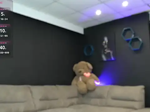 Snapshot of AstridJade chatting on July 16, 2026, 6:54 am AstridJade online show from July 16, 2026, 6:54 am