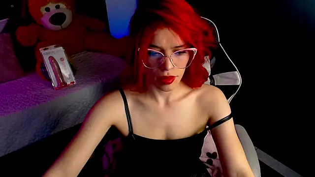 Snapshot of Celeste21_bj chatting on July 30, 2026, 3:55 pm Celeste21 bj online show from July 30, 2026, 3:55 pm