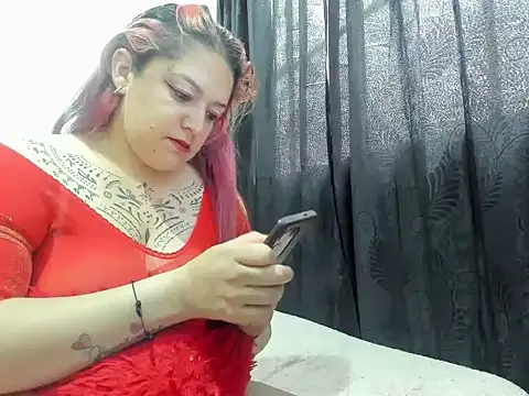 julymature online show from July 15, 2026, 1:40 pm