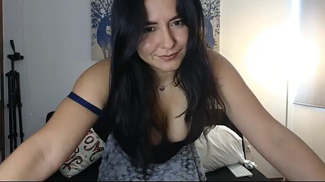 ana melissa online show from January 27, 2025, 8:49 pm