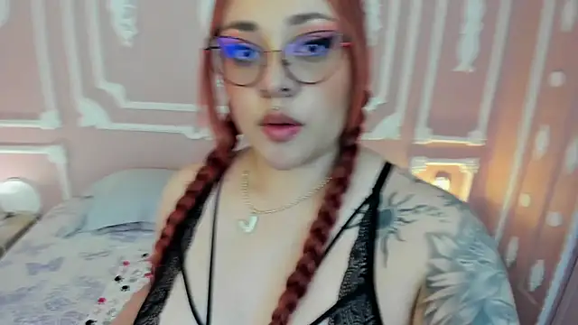 Snapshot of Dakota_Wrim chatting on July 21, 2026, 7:37 pm Dakota Wrim online show from July 21, 2026, 7:37 pm