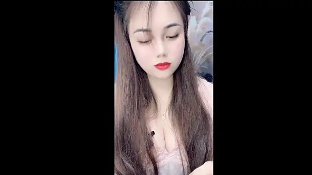 Snapshot of My-SunshinEe chatting on July 24, 2026, 5:42 pm My-SunshinEe online show from July 24, 2026, 5:42 pm