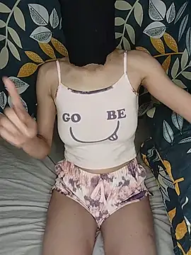 Mariiaa1 online show from July 17, 2026, 9:23 pm