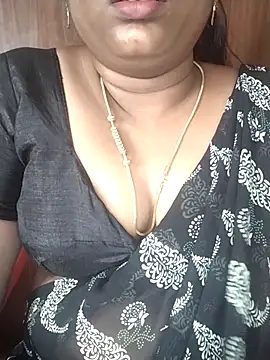 Snapshot of Tamil_hot_Shalini chatting on July 19, 2026, 10:12 am Tamil hot Shalini online show from July 19, 2026, 10:12 am
