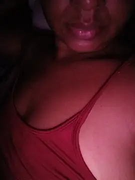 Snapshot of karolbbhot chatting on July 17, 2026, 3:26 am karolbbhot online show from July 17, 2026, 3:26 am
