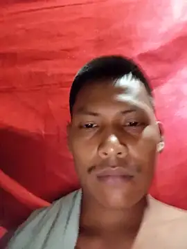 Snapshot of marcosymoree chatting on July 23, 2026, 3:15 am marcosymoree online show from July 23, 2026, 3:15 am