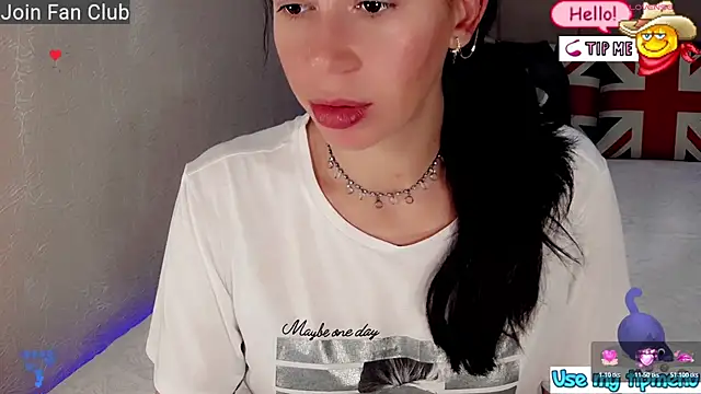 Snapshot of InnocentDevil_ chatting on July 18, 2026, 10:13 am InnocentDevil online show from July 18, 2026, 10:13 am