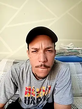 WillemPine online show from July 21, 2026, 2:51 pm