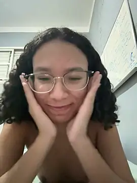 Cristiane2008 online show from July 21, 2026, 10:22 pm