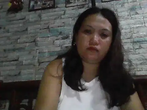 Lunasky05 online show from July 20, 2026, 12:51 pm