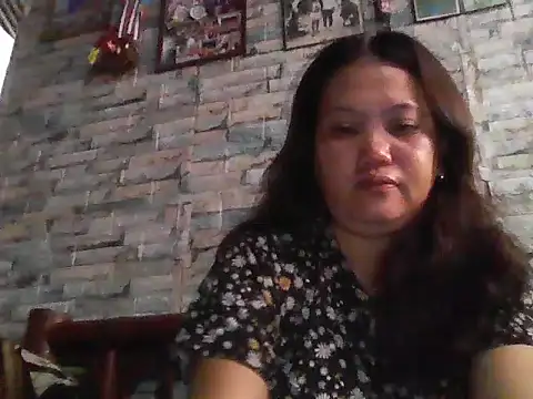 Lunasky05 online show from July 23, 2026, 1:30 pm