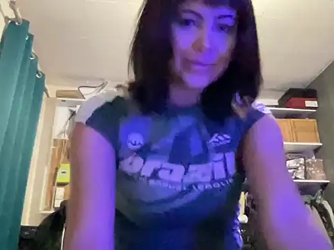 Snapshot of Abbygirlie chatting on July 21, 2026, 10:33 pm Abbygirlie online show from July 21, 2026, 10:33 pm