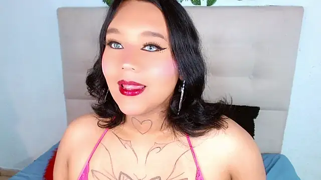 SalomeMiranda online show from July 22, 2026, 2:46 am