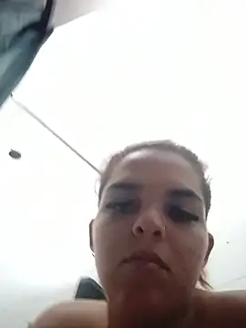 Snapshot of sillerzinha chatting on July 25, 2026, 4:35 pm sillerzinha online show from July 25, 2026, 4:35 pm