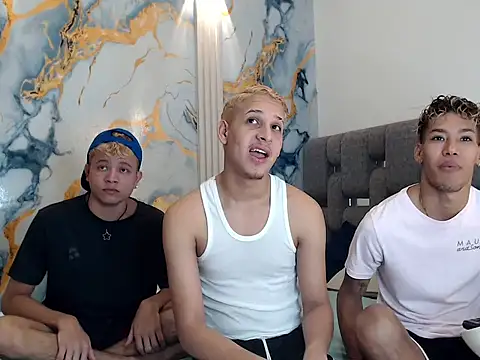 Snapshot of BLACK_BOYX chatting on July 24, 2026, 1:29 pm BLACK BOYX online show from July 24, 2026, 1:29 pm