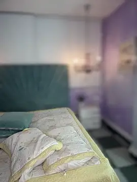 Snapshot of riri_brunnete chatting on March 3, 2026, 4:19 am riri brunnete online show from March 3, 2026, 4:19 am