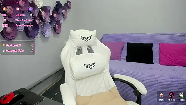 Snapshot of BiancaWow chatting on August 9, 2026, 3:23 am BiancaWow online show from August 9, 2026, 3:23 am