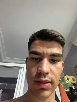 manuelgonzalez2204 online show from July 23, 2026, 6:26 pm
