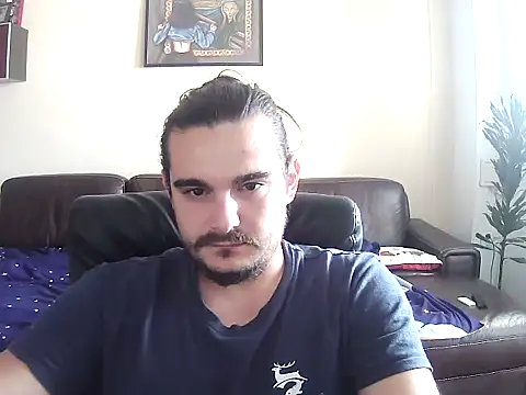 johnnybravovici online show from July 23, 2026, 10:01 am