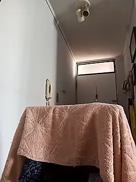 robredoj online show from October 19, 2025, 2:20 pm