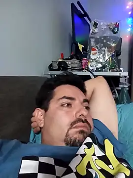 robredoj online show from December 22, 2025, 1:06 am