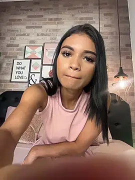 Snapshot of HeyBunnyXXX chatting on July 23, 2026, 11:44 pm HeyBunnyXXX online show from July 23, 2026, 11:44 pm