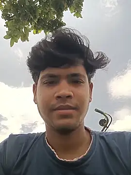 Snapshot of DesiBoy_Live chatting on August 8, 2026, 5:58 am DesiBoy Live online show from August 8, 2026, 5:58 am