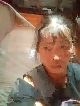 Thuy-tien- online show from July 28, 2026, 6:10 am