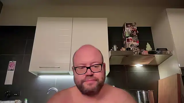 theitalianbear online show from April 16, 2026, 10:12 pm