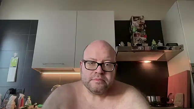 theitalianbear online show from May 30, 2026, 4:30 am