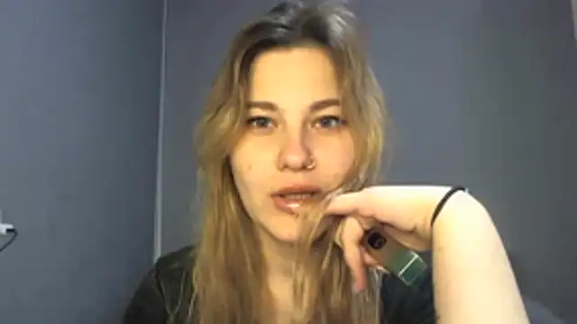 AliseXwex online show from July 30, 2026, 7:29 am