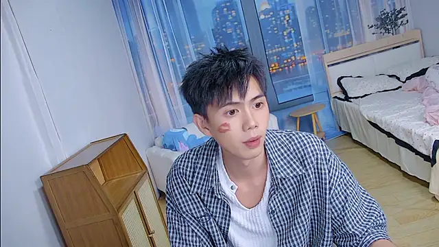 Snapshot of xiaoyang-FF chatting on July 28, 2026, 8:52 pm xiaoyang-FF online show from July 28, 2026, 8:52 pm