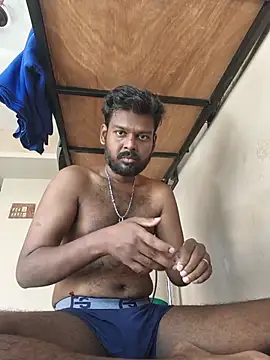 Snapshot of Vijayanbigc chatting on August 1, 2026, 4:54 am Vijayanbigc online show from August 1, 2026, 4:54 am