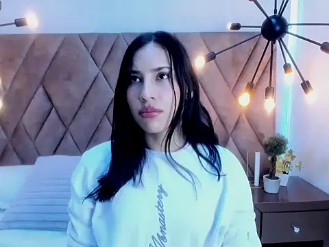 Snapshot of Im_manuela chatting on July 31, 2026, 1:43 pm Im manuela online show from July 31, 2026, 1:43 pm