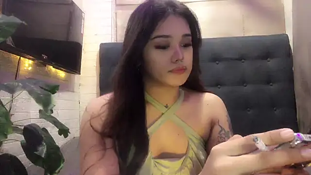 FoxxyJesa online show from May 17, 2026, 3:12 pm