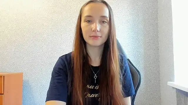 Snapshot of Eva_Myst chatting on August 5, 2026, 3:33 am Eva Myst online show from August 5, 2026, 3:33 am