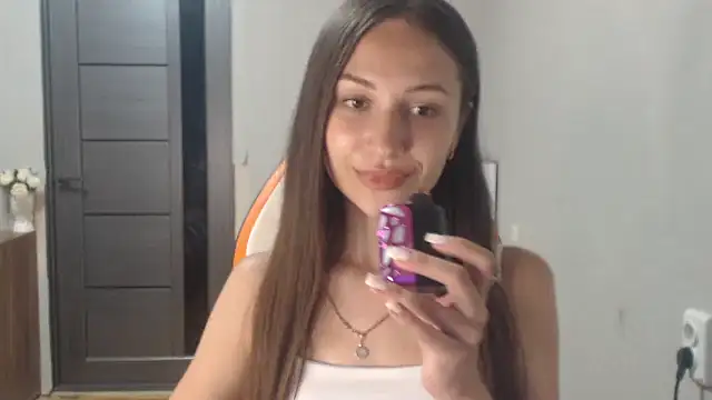 -Anne-Sweet- online show from August 3, 2026, 3:40 pm